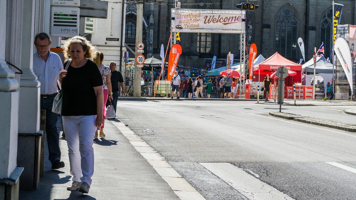 O Fotomagazin  I  pauls Soulfood Festival 2017 am Linzer Domplatz